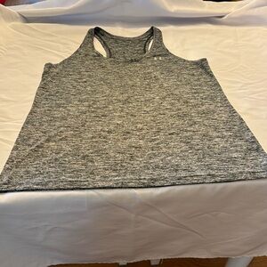 Under Armour racerback tank top, size XL.